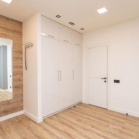 Petrovdom 190-199-216 In Spacious Apartments At Rc New York Concept House Kiev Exterior foto
